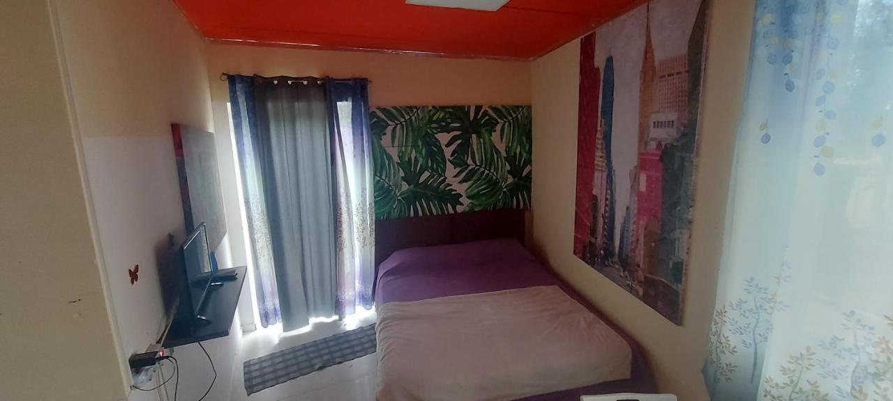 Stanza In Villa Con Giardino Con Box Doccia Idromassaggio Rent A Car Aci Bonaccorsi Ngoại thất bức ảnh